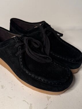 NEW Clarks WALLABEE Black Suede Leather Shoes Moccasins